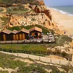 Da Falesia Апартаменты *