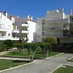 Da Falesia Апартаменты *